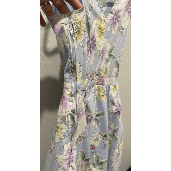 FRANCESCA'S Blue and White Floral Mini Dress - Picture 6 of 6